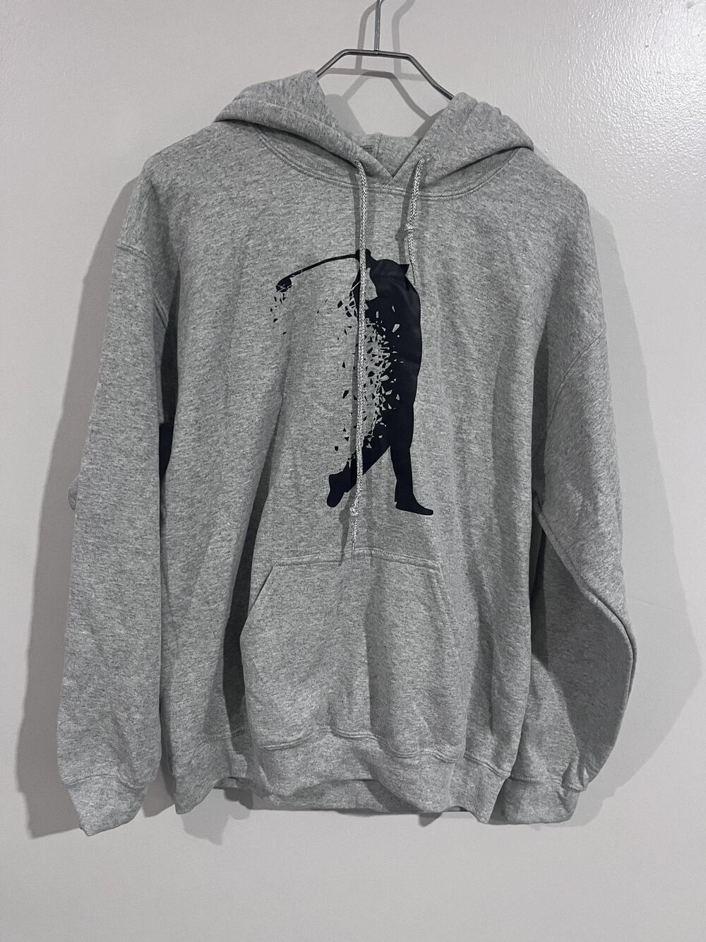 Gildan Hoodie Mens M Gray Pullover Hooded Pockets Drawstring Graphic Print